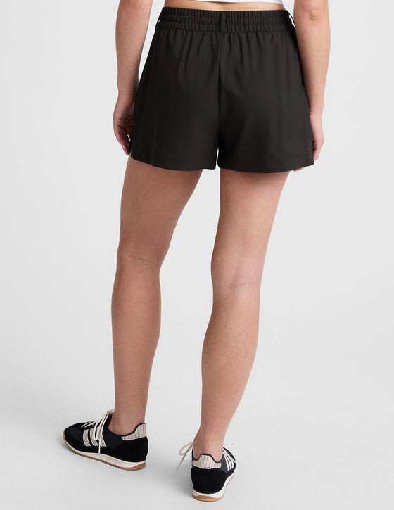 Beyond Yoga Status 3" Shorts - Black