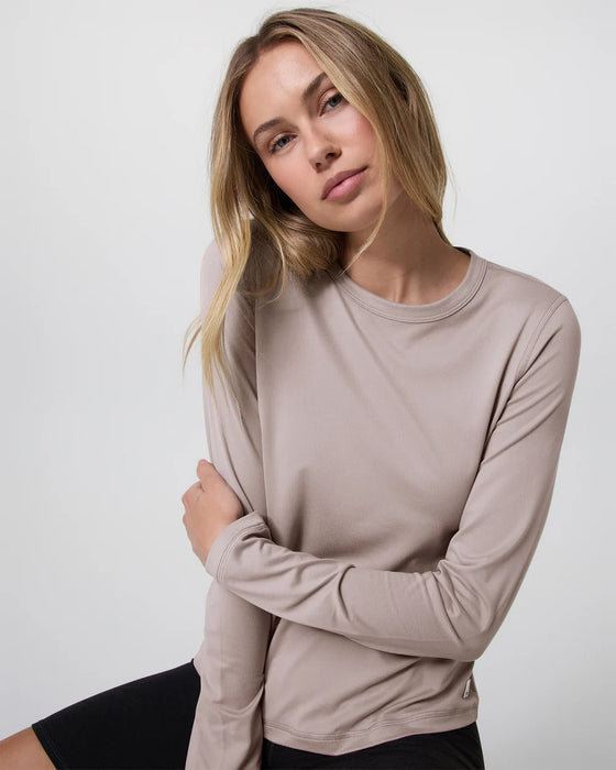 Vuori Long-Sleeve Lux Crew Tee - Pebble