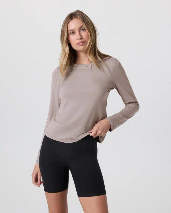 Vuori Long-Sleeve Lux Crew Tee - Pebble