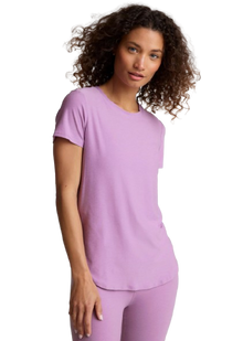  Beyond Yoga Featherweight On The Down Low Tee - Lilac Petal Heather